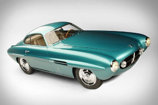 Fiat 8V Supersonic 1953 por apenas  R$ 5 milhões em leilão