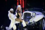 Madonna, a mulher,o show